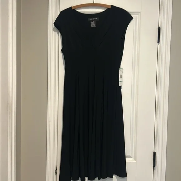 Jones New York English Garden Dress - Picture 7 of 12